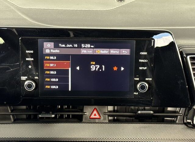 
 Kia Sportage Hybrid full									
