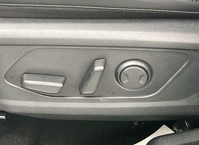 
								Kia Sportage full									