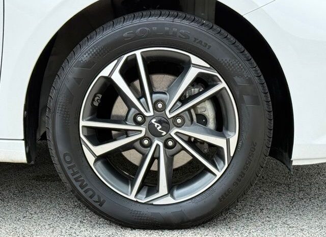 
 Kia Forte full									