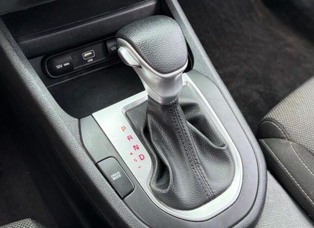 
 Kia Forte full									