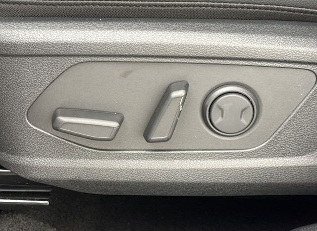 
								Kia Sportage full									