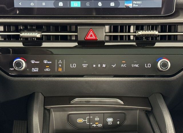
 Kia Sportage Hybrid full									