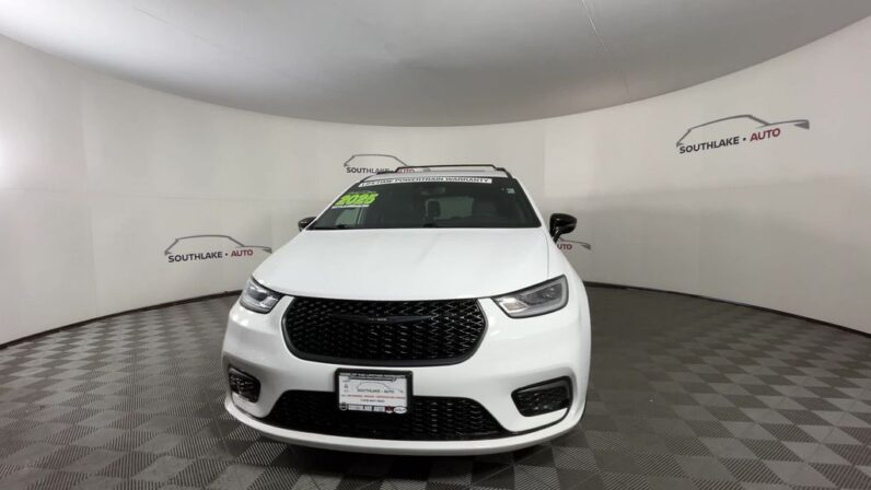 Chrysler Pacifica