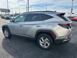 
 Hyundai Tucson full									