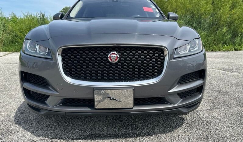 
 Jaguar F-PACE full									
