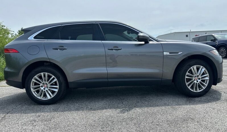 
 Jaguar F-PACE full									