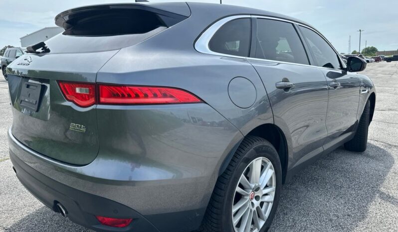 
 Jaguar F-PACE full									