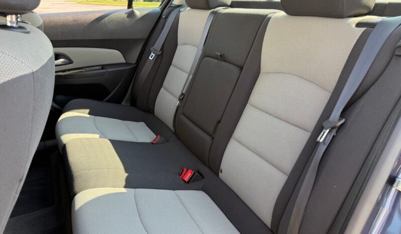 
 Chevrolet Cruze full									
