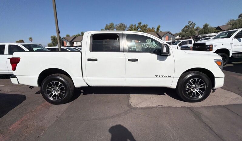 
 Nissan Titan full									