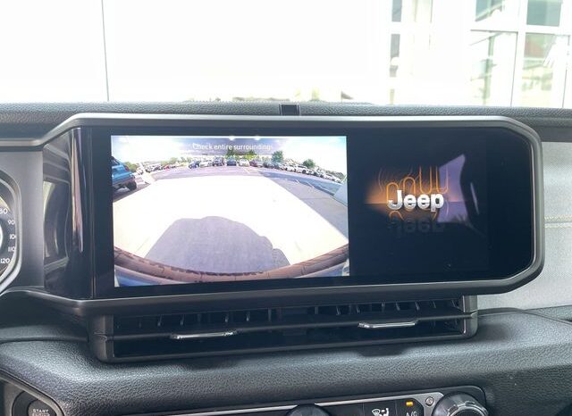 
 Jeep Wrangler full									
