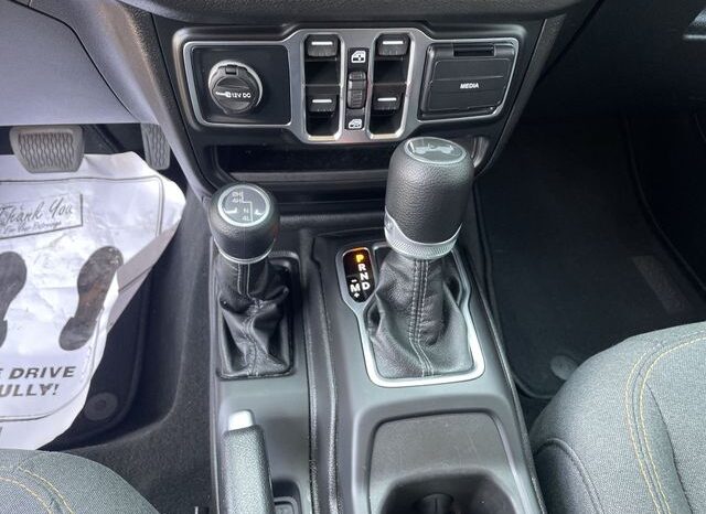 
 Jeep Wrangler full									