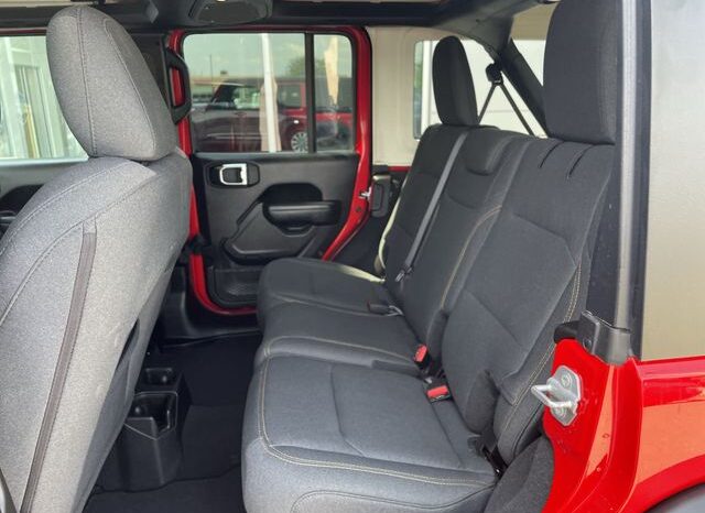 
 Jeep Wrangler full									