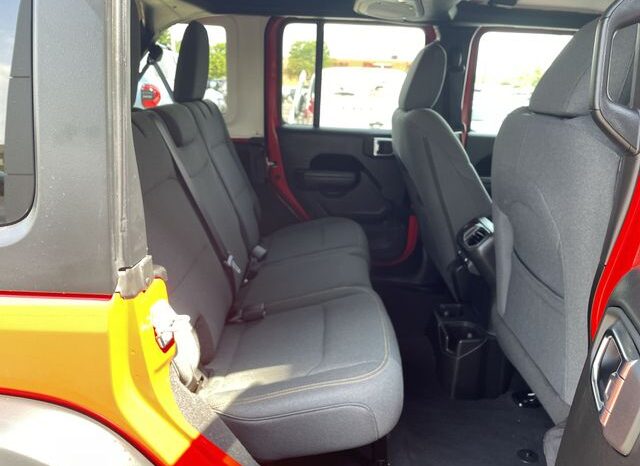 
 Jeep Wrangler full									