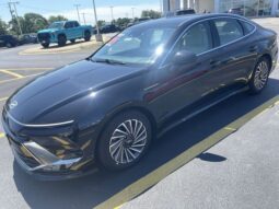 Hyundai Sonata Hybrid full