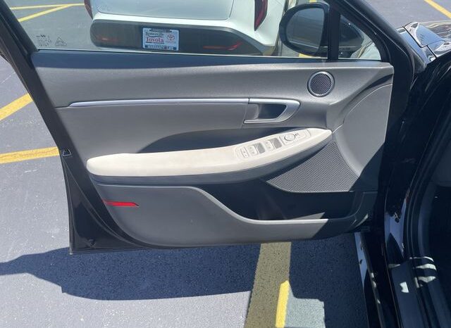 
 Hyundai Sonata Hybrid full									