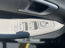 Hyundai Sonata Hybrid full