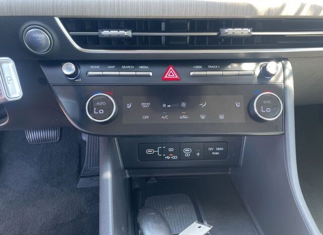 
 Hyundai Sonata Hybrid full									