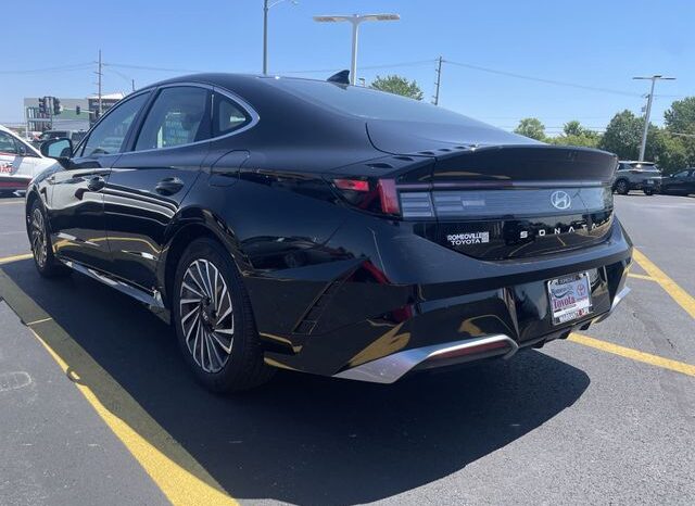 
 Hyundai Sonata Hybrid full									