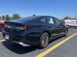 Hyundai Sonata Hybrid full