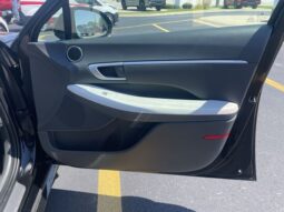 Hyundai Sonata Hybrid full