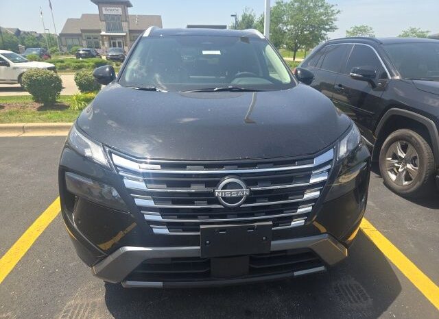 
 Nissan Rogue full									