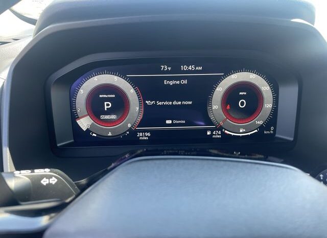 
								Nissan Rogue full									