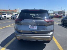 
										Nissan Rogue full									