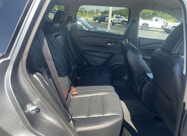 
								Nissan Rogue full									