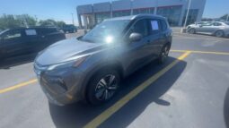 
										Nissan Rogue full									