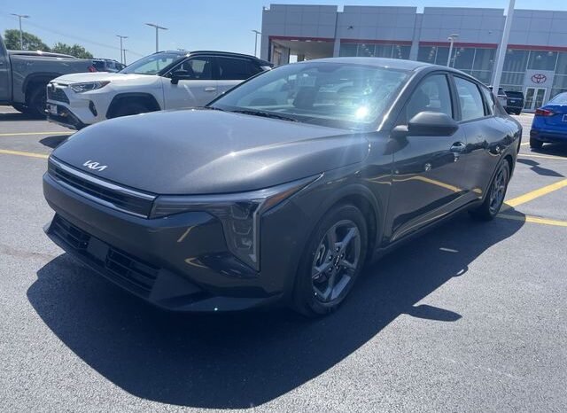 
 Kia K4 full									