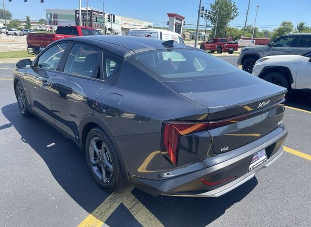 
 Kia K4 full									