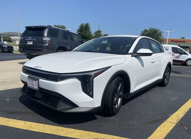 
 Kia K4 full									