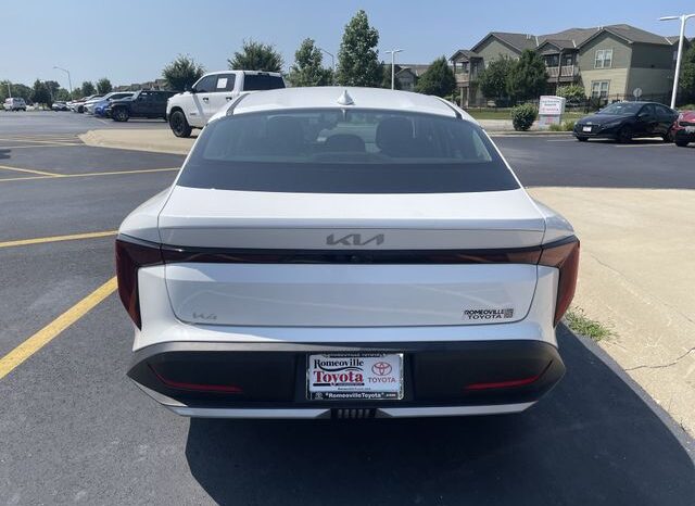 
 Kia K4 full									