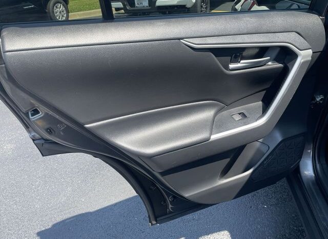 
 Toyota RAV4 full									