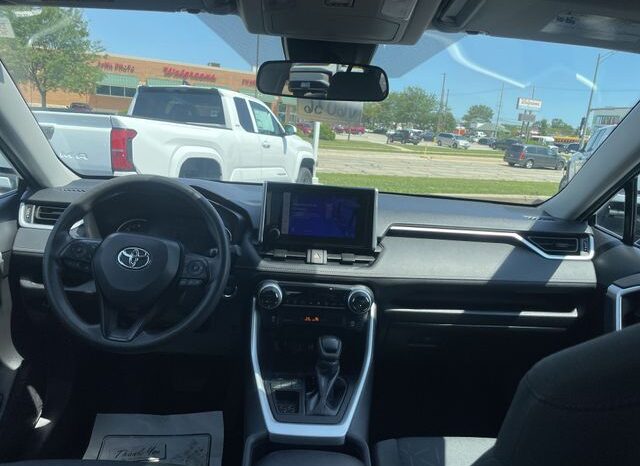 
 Toyota RAV4 full									