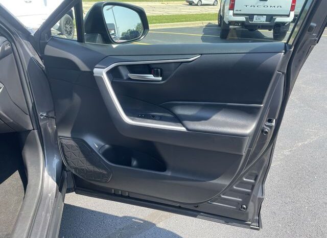 
 Toyota RAV4 full									