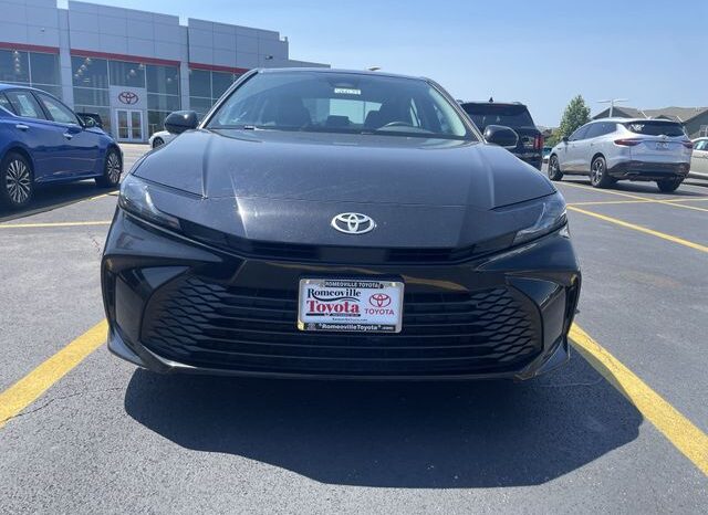 
 Toyota Camry full									