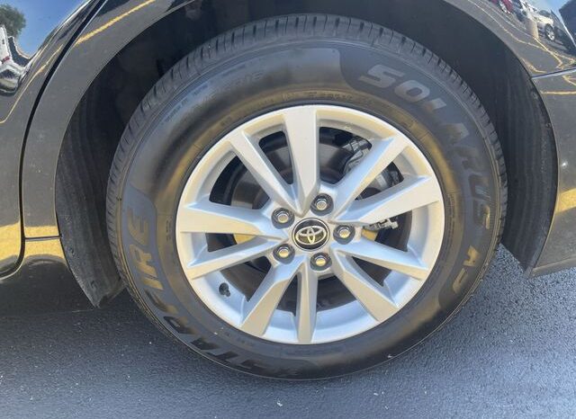 
 Toyota Camry full									