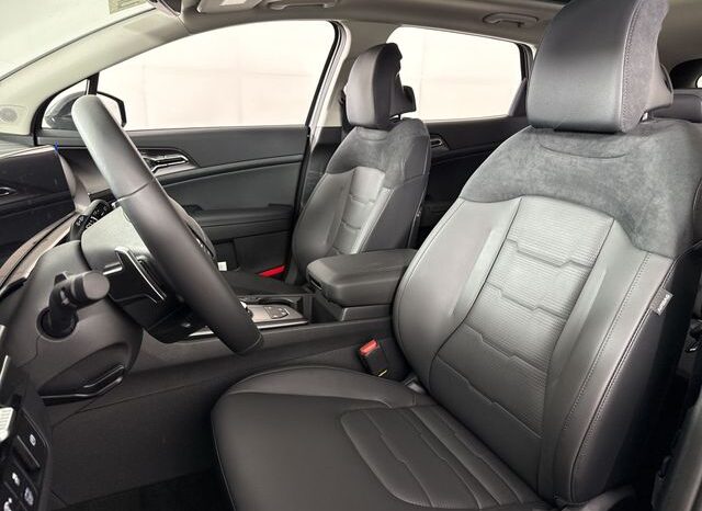 
 Kia Sportage Hybrid full									