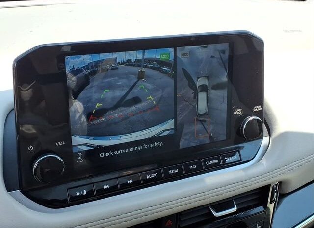 
 Nissan Rogue full									