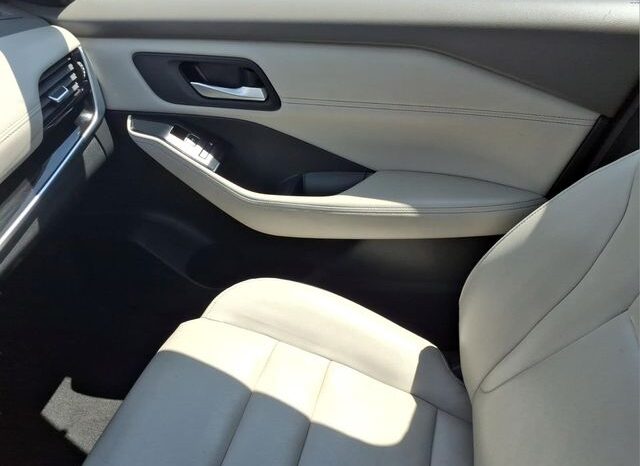 
 Nissan Rogue full									