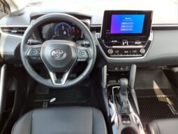 Toyota Corolla Cross full