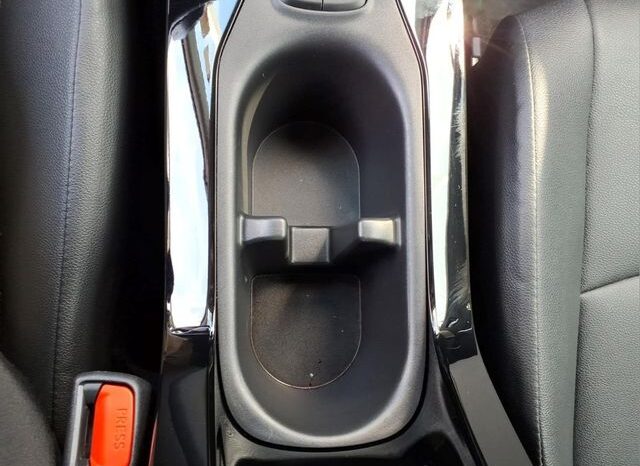 
 Toyota Corolla Cross full									
