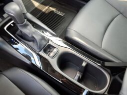 Toyota Corolla Cross full