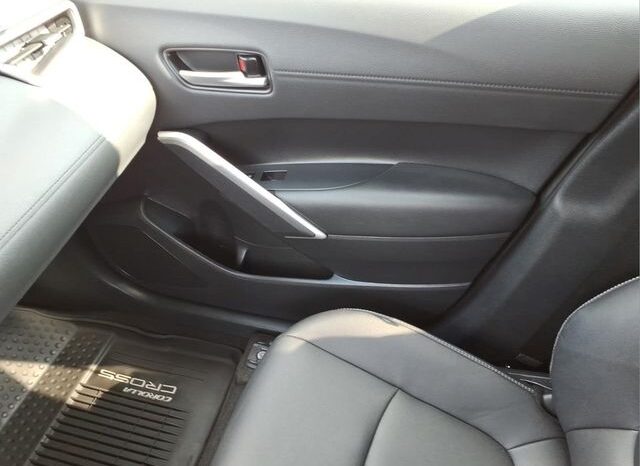 
 Toyota Corolla Cross full									