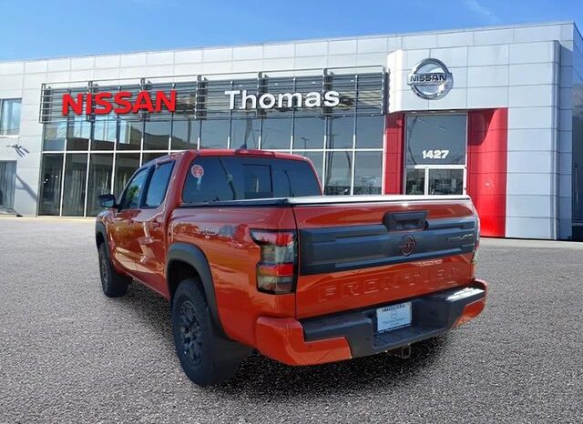 
 Nissan Frontier full									