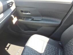Nissan Kicks full