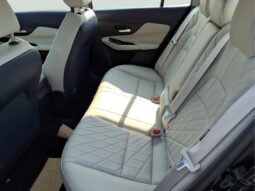 
										Nissan Sentra full									