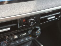 Nissan Kicks full