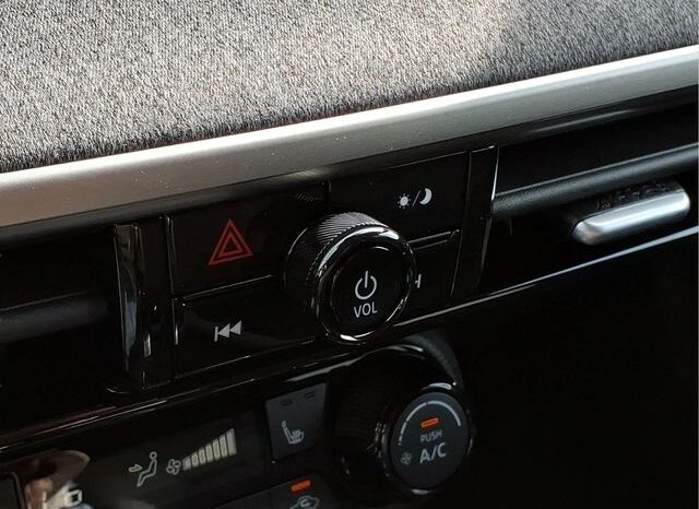 
 Nissan Kicks full									